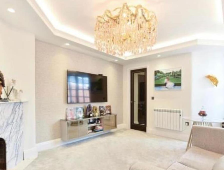 דירות לונדון 2 Bed Flat In St Johns Wood מראה חיצוני תמונה
